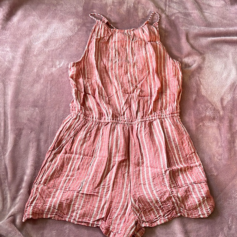 Romper (shorts) with tie back